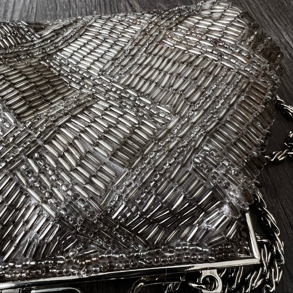 Cache Vintage Sequence Crossbody Mini Coin Purse - Picture 5 of 15